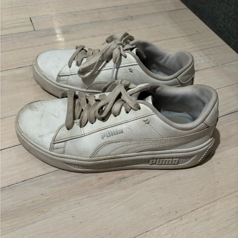 Puma white and gray trainers